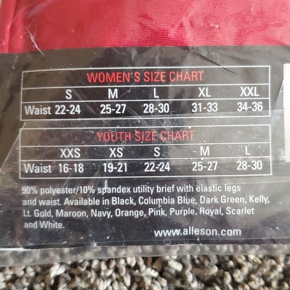 Alleson Cheerleading scarlet boy cut brief medium - Picture 5 of 5